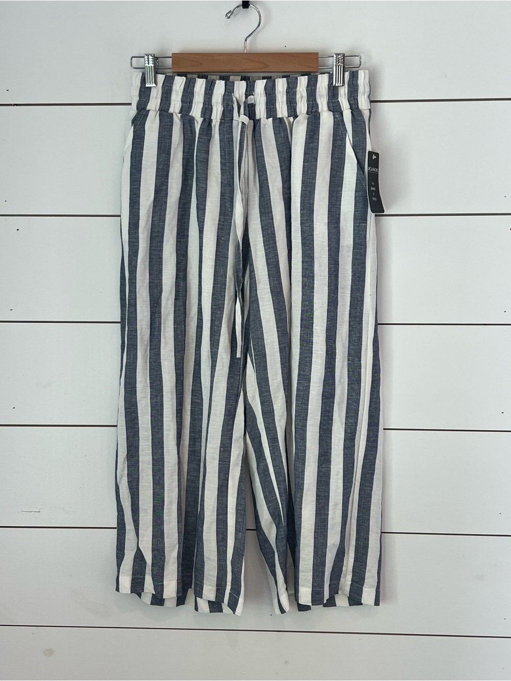 NWT Striped Navy and Cream Crop Linen blend Pants /nautical/boho/preppy